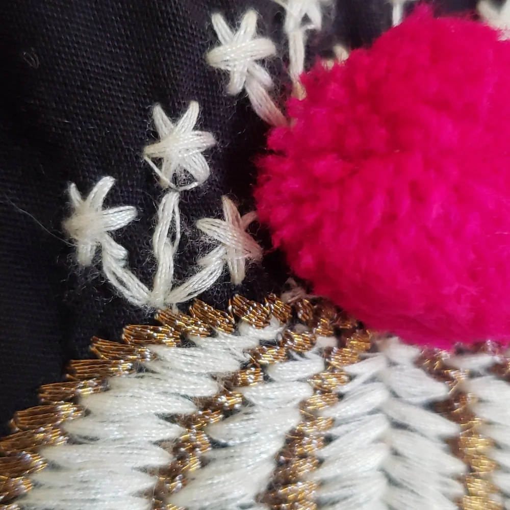Anthropologie Leifsdottir Catrina Embroidered Pom Pom Eyelet Skirt Pink Black 10